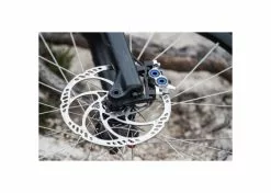 Magura Jarrusatulan Suojus - 6 Kpl - Sininen / Neonpunainen / Neonkeltainen 6 Magura Jarrusatulan Suojus - 6 Kpl - Sininen / Neonpunainen / Neonkeltainen -Polkupyörän Varusteet Myyntikauppa 2701239 magura 1