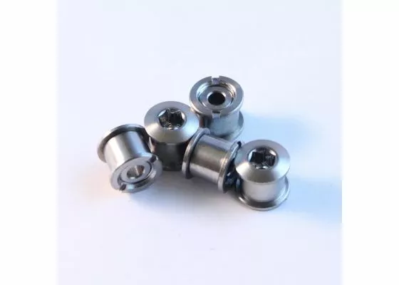 Yamaha Eturattaan Pultit 2 -eturatasta 3 Yamaha Eturattaan Pultit 2 -eturatasta