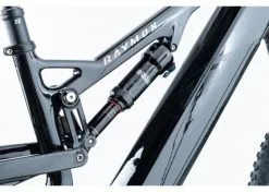 R Raymon AirRay 12.0 - Sähkömaastopyörä / EMTB 28 R Raymon AirRay 12.0 - Sähkömaastopyörä / EMTB -Polkupyörän Varusteet Myyntikauppa ray airray12.0 black b210268