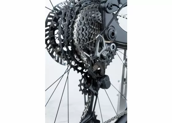 R Raymon AirRay 12.0 - Sähkömaastopyörä / EMTB 12 R Raymon AirRay 12.0 - Sähkömaastopyörä / EMTB - Image 10