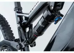 R Raymon AirRay 12.0 - Sähkömaastopyörä / EMTB 33 R Raymon AirRay 12.0 - Sähkömaastopyörä / EMTB -Polkupyörän Varusteet Myyntikauppa ray airray12.0 black b210293