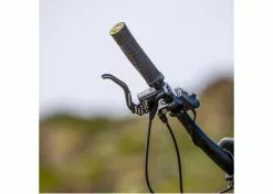 Magura MT5 EStop 4-mäntäinen Jarru (2200mm Letkulla) 7 Magura MT5 EStop 4-mäntäinen Jarru (2200mm Letkulla) -Polkupyörän Varusteet Myyntikauppa t m on maguran huippumalli vaativampaan s hk py r k ytt n.1